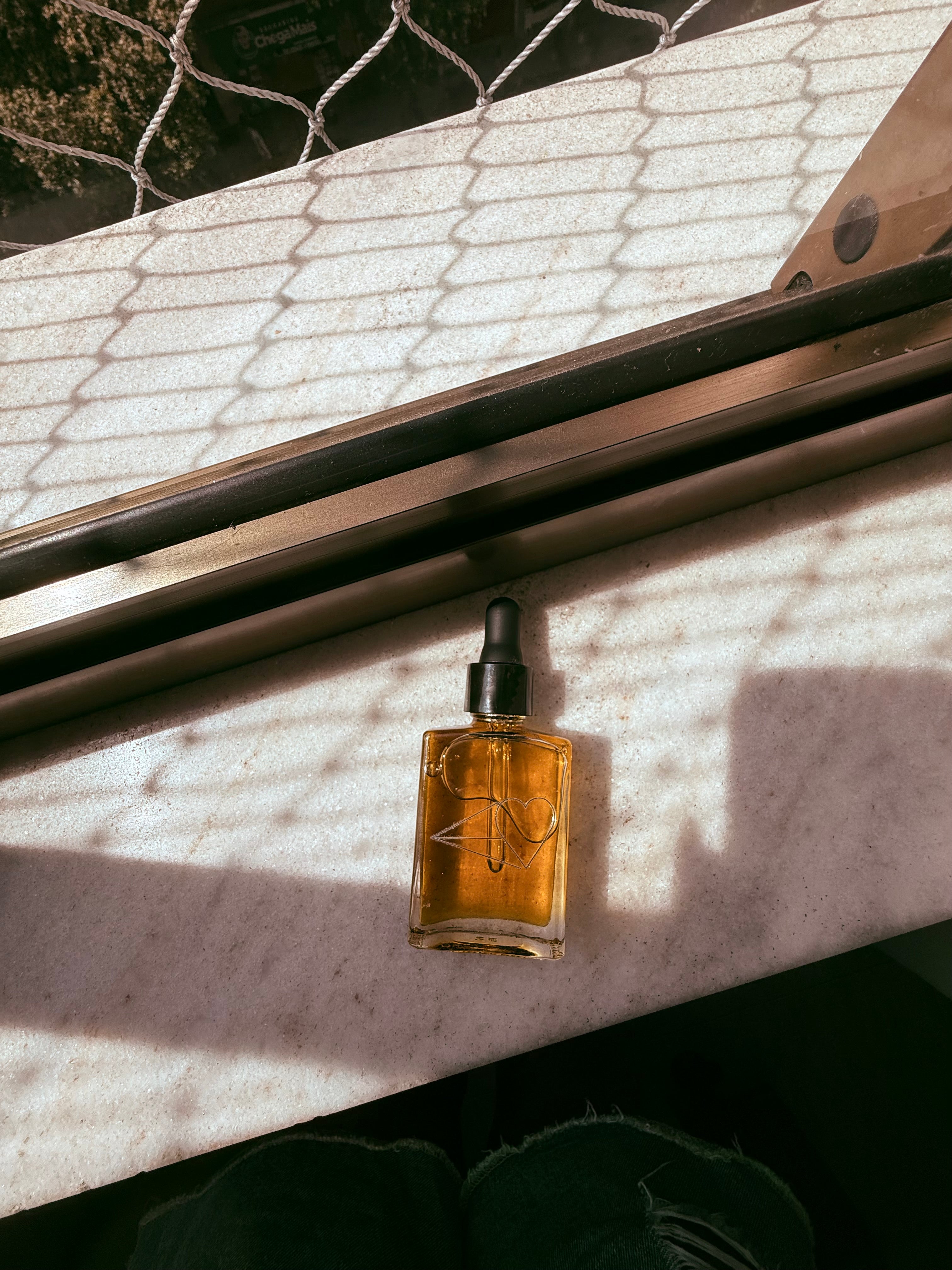 DAILY BALANCE OIL